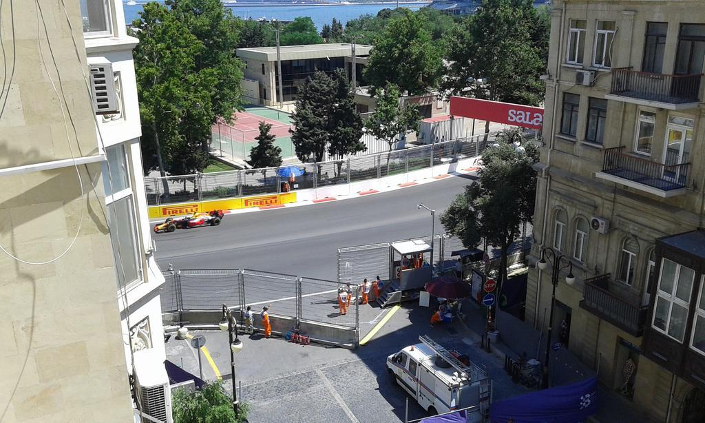 Neftiannikov Avenue Apartment Baku Bagian luar foto